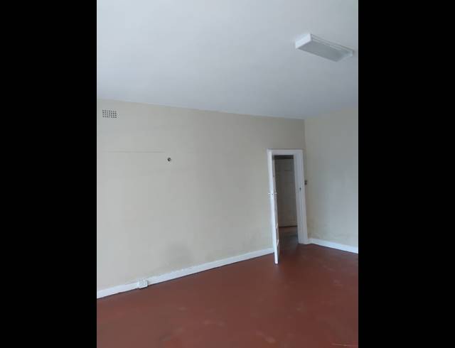 1 bed property to rent in OBSERVATORY